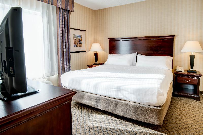 Hotel Express & - Eatontown By Ihg 2*