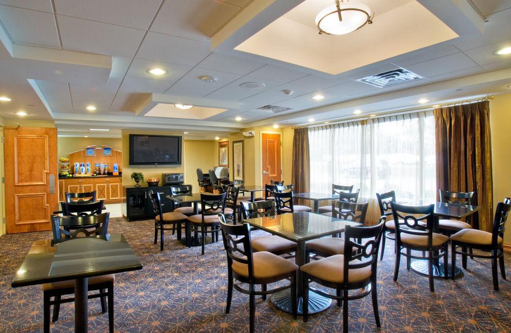 Express & - Eatontown By Ihg 2*
