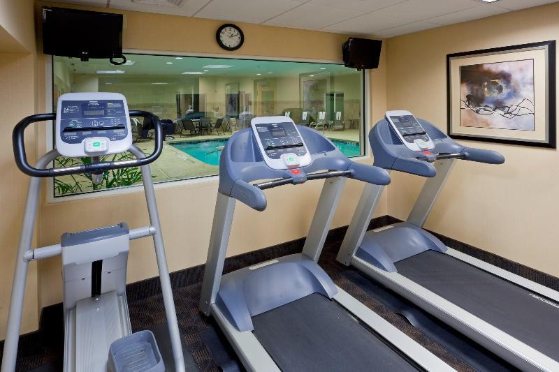 Holiday Express & - Eatontown By Ihg Hotel 2*