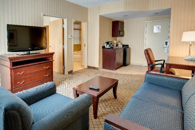 Express & - Eatontown By Ihg