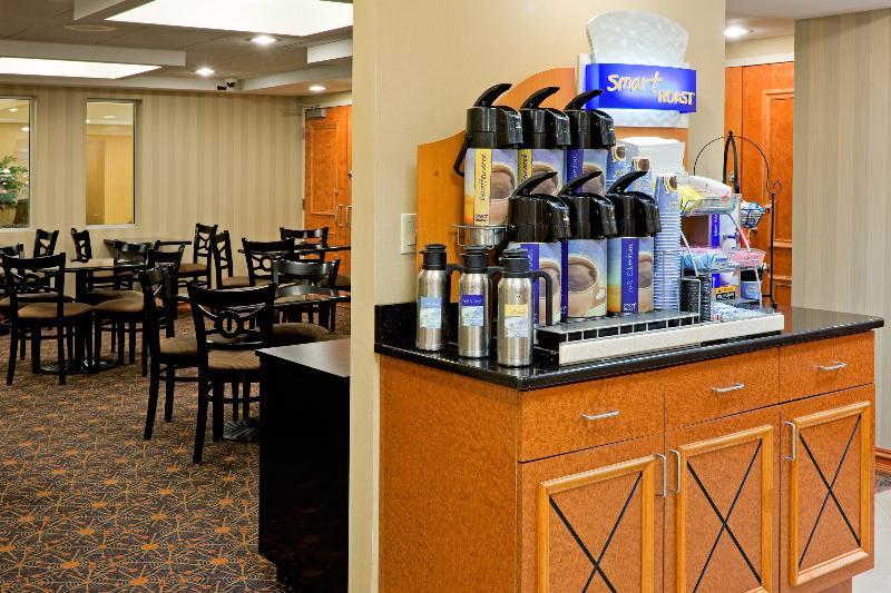 Express & - Eatontown By Ihg